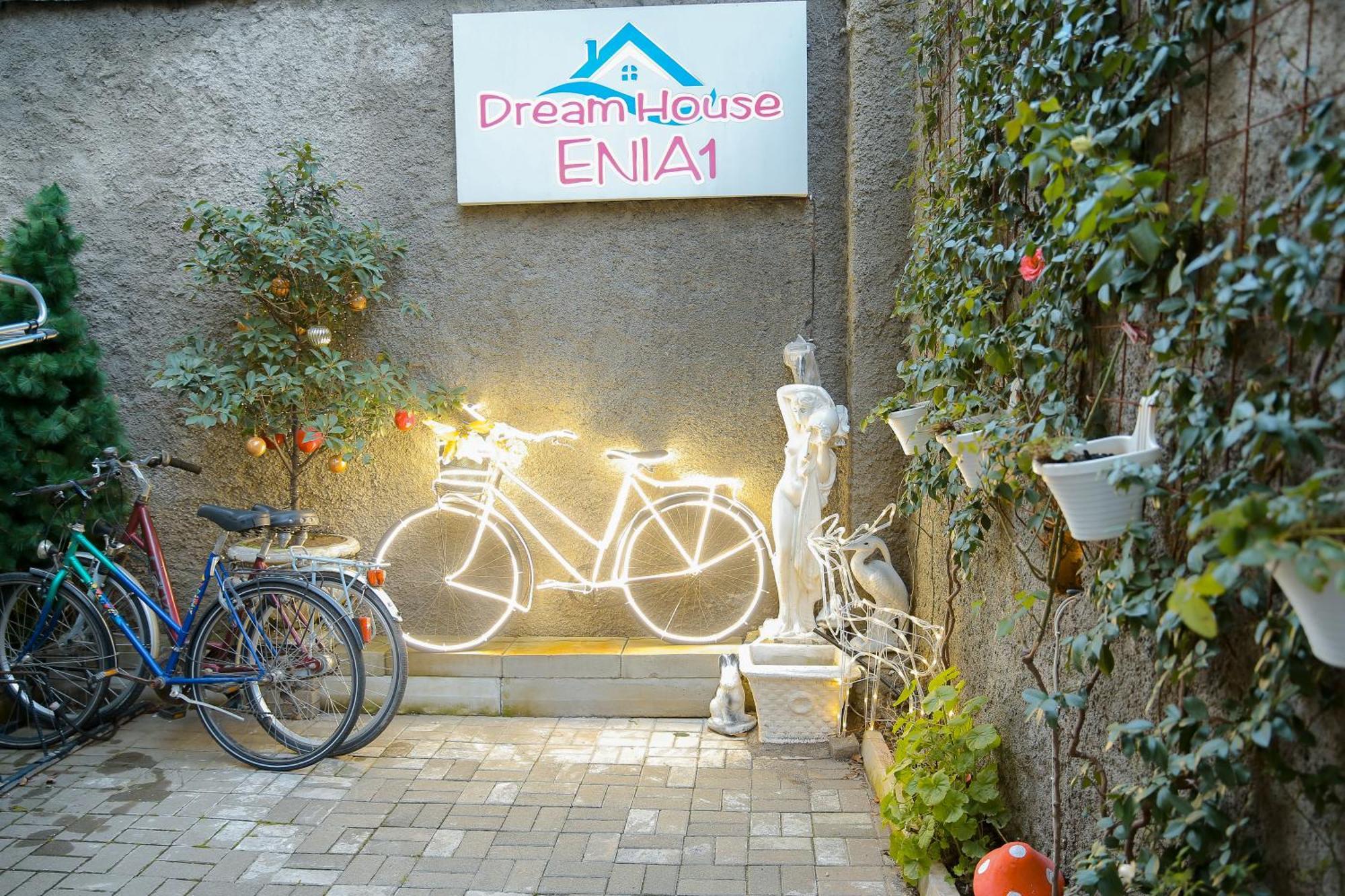 Dream House Enia 1 Lägenhet Shkodër Exteriör bild